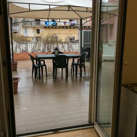 Con Terrazza In Centro Storico דירה קטאניה
