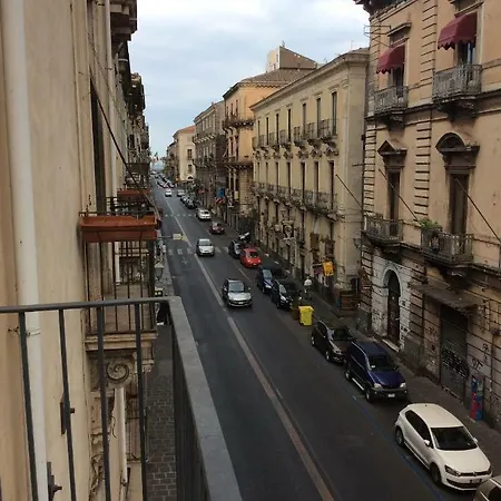 Apartment Con Terrazza In Centro Storico