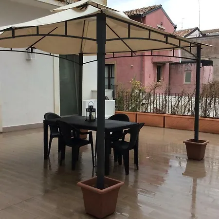 Con Terrazza In Centro Storico