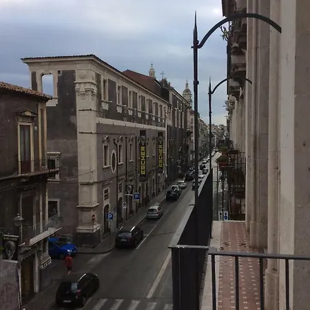 Apartment Con Terrazza In Centro Storico Catania