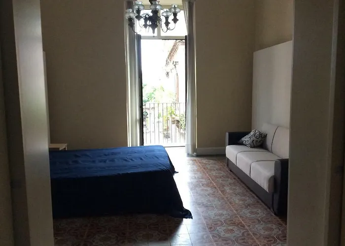 Con Terrazza In Centro Storico Апартаменты