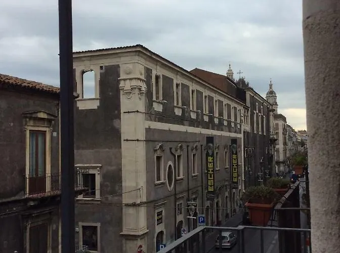 Con Terrazza In Centro Storico *