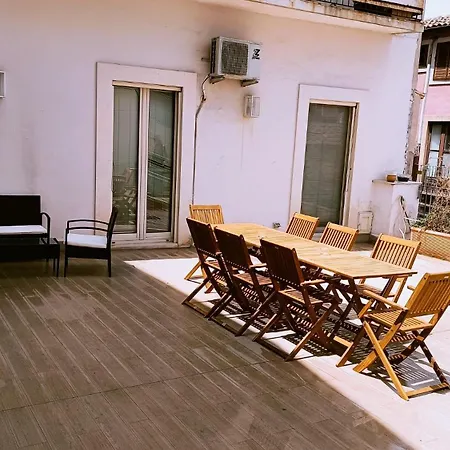Con Terrazza In Centro Storico