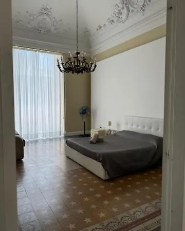 Con Terrazza In Centro Storico *