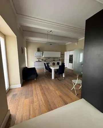 Con Terrazza In Centro Storico