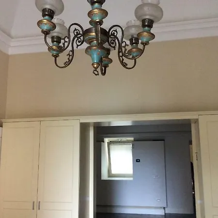 Con Terrazza In Centro Storico