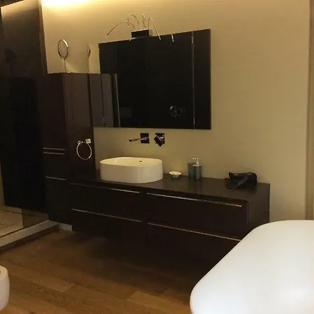 Con Terrazza In Centro Storico Appartement