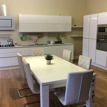 Con Terrazza In Centro Storico Apartman *