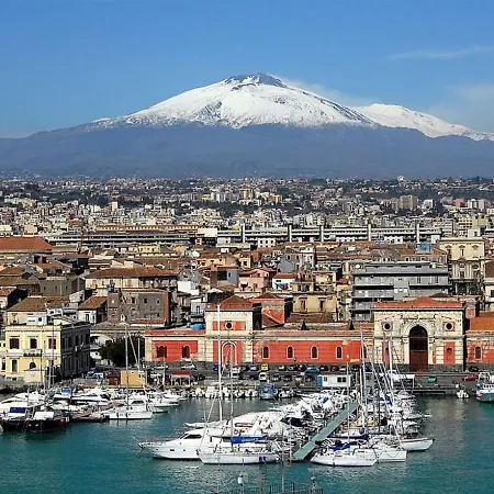 Apartman Con Terrazza In Centro Storico